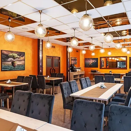 Acko 3* ルジョムベロク