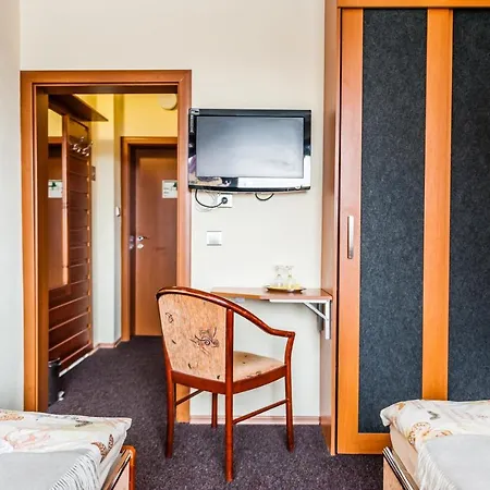 Acko 3* ルジョムベロク