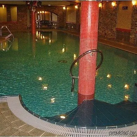 Acko ホテル ルジョムベロク